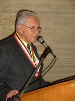 Capito Gino Struffaldi discursando na solenidade de 02 de Outubro de 2008
